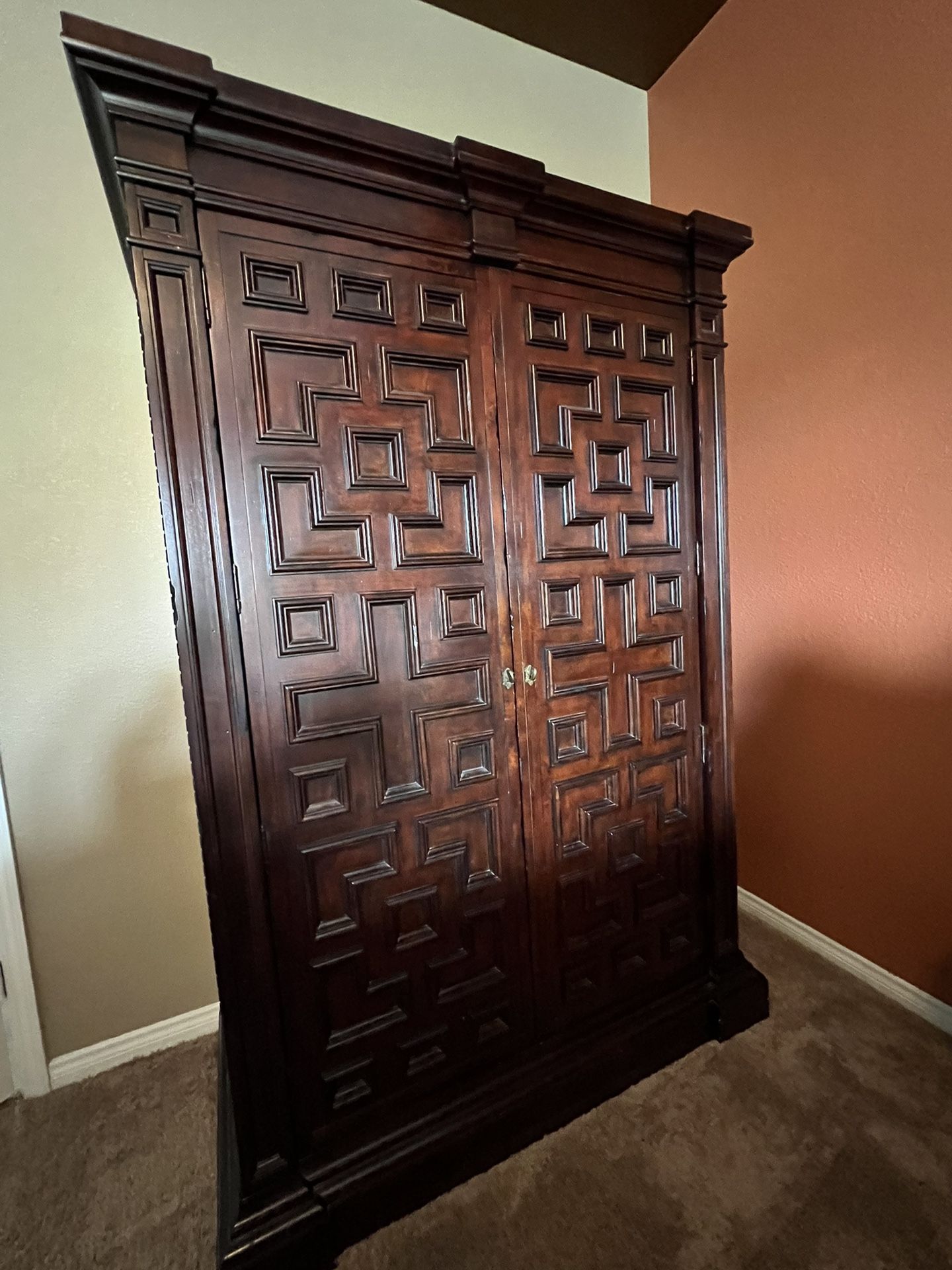 Mahogany Wood Amour