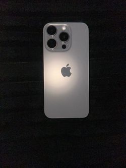 iPhone 15 pro 128gb UNLOCKED