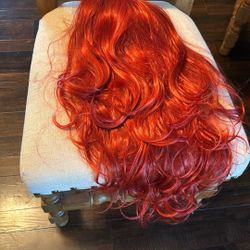 Red Wig 