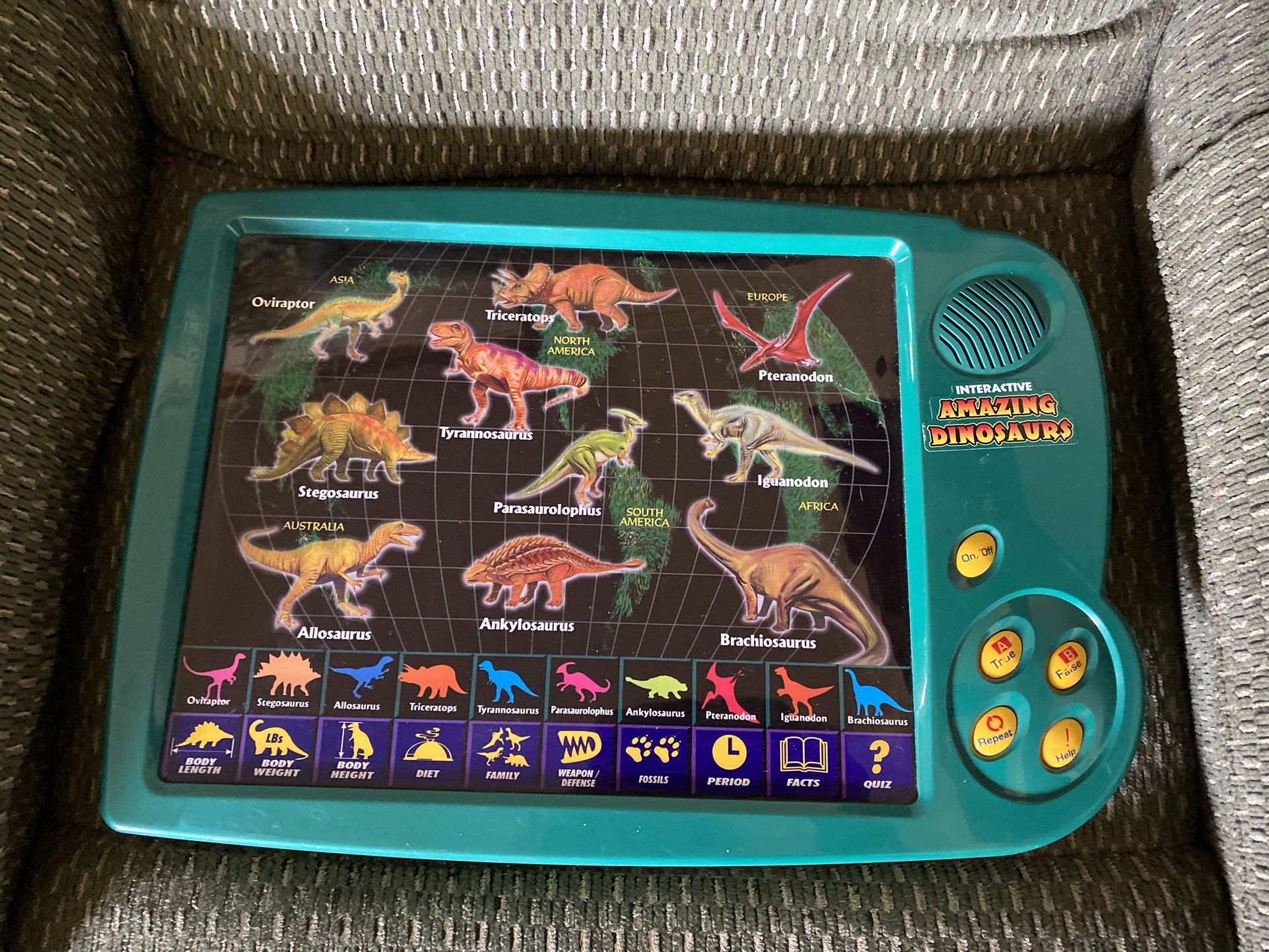 Interactive, Amazing Dinosaurs, Scientific Toys