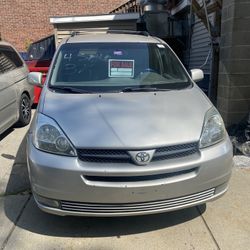 2005 Toyota Sienna