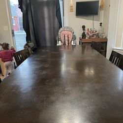 Dinning Table Only No Chairs 