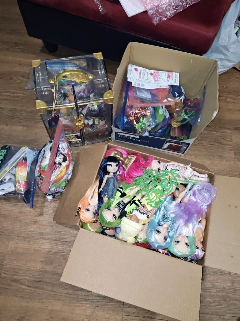 Rainbow High Lot