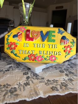 1975 LOVE wall plaque chalk ware groovy kitsch