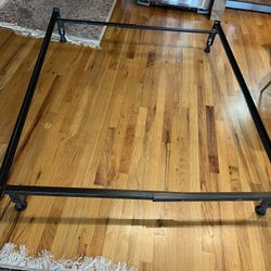 Adjustable Bed Frame 