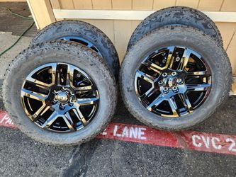 20" CHEVY SILVERADO TRAIL BOSS WHEELS AND TIRES