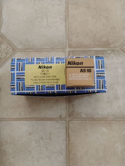 Nikon SC-19 Multi-Flash Sync Cord & AS-10 Adapter