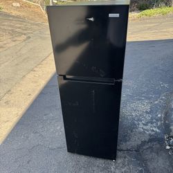 Vissani 10 Cubic Refrigerator Fridge With Freezer With Delivery 