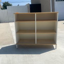 Bookshelf