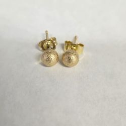 14kt Gold Ball Stud Earrings
