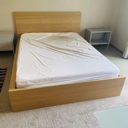 Full Solid Wood Bed Frame 