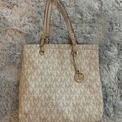 MK Purse