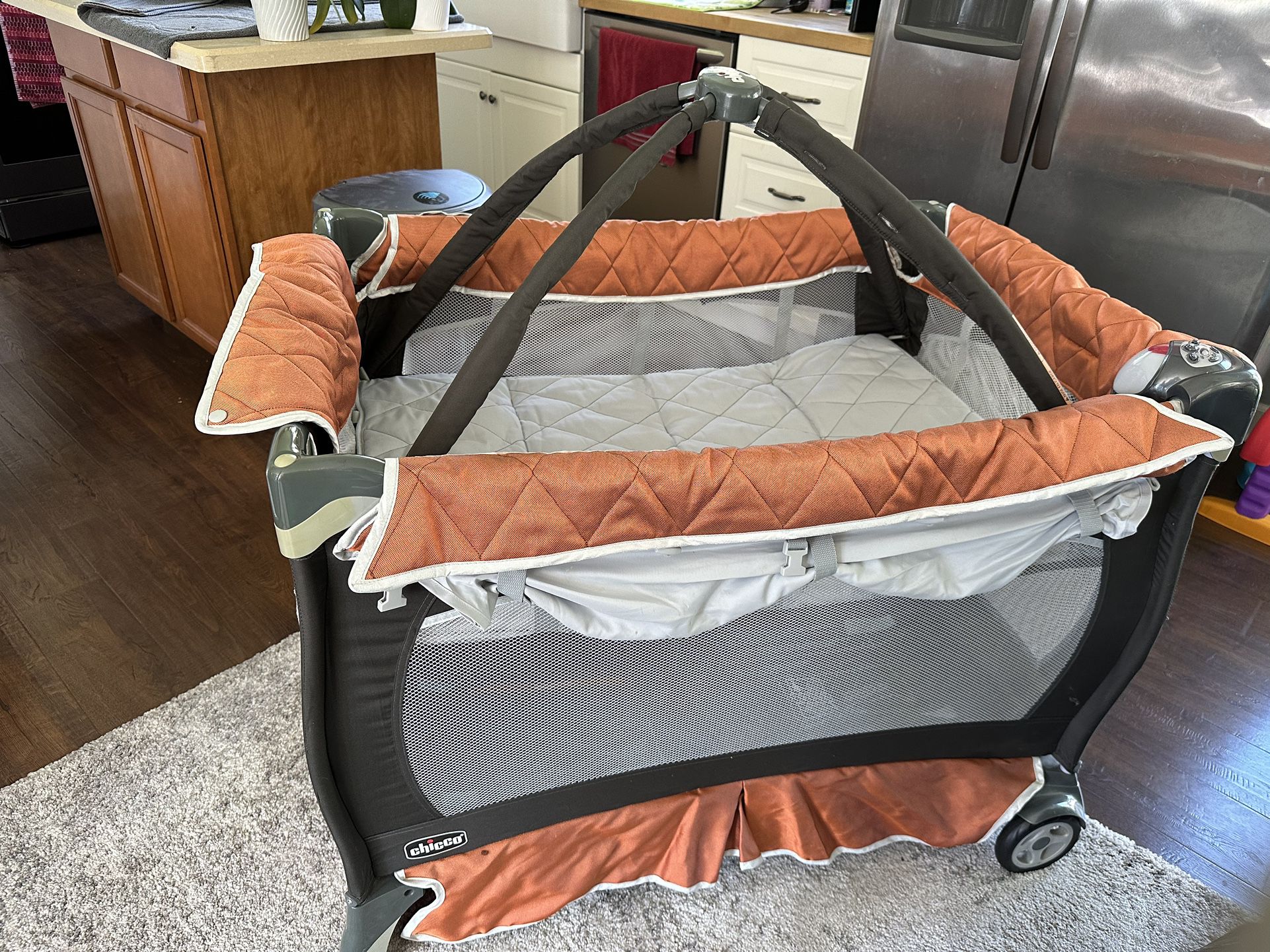Chicco Lullaby LX Pack N Play