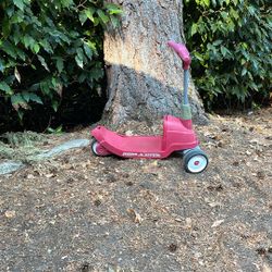 Radio Flyer scooter