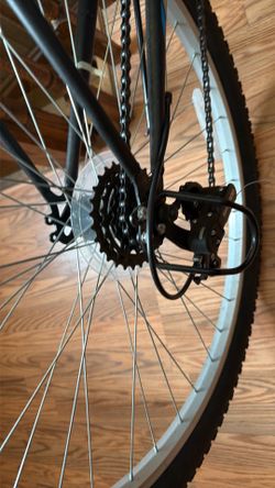 Huffy Rock Creek 26” Mountain Bike – Good Condition $90