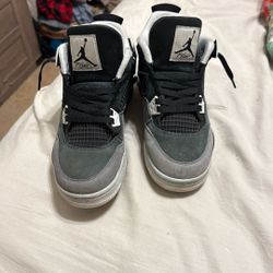 Got Jordan Fours Size 7 That I Don’t Use Anymore