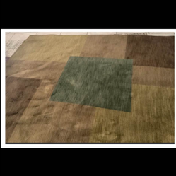 Very larger area rug best offer