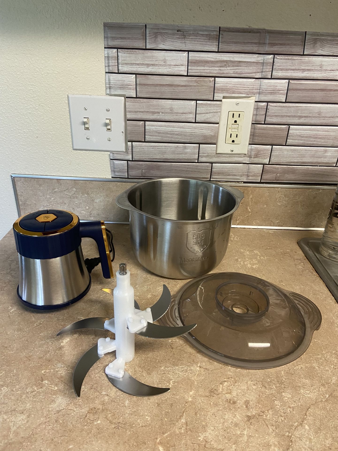 Electric Meat Grinder