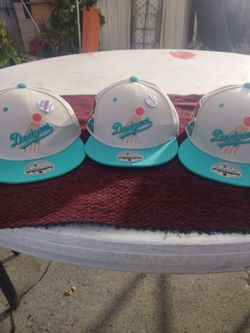 (3 )Topps Lids x Mitchell & Ness Los Angeles Dodgers Fitted 7 1/2 Baseball Hat Cap
