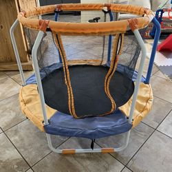 Kids Trampoline 