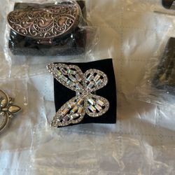 Jewelry Loads