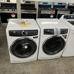 Electrolux ‼️🔥 pro luxury washer and dryer brand new with one year factory warranty included 