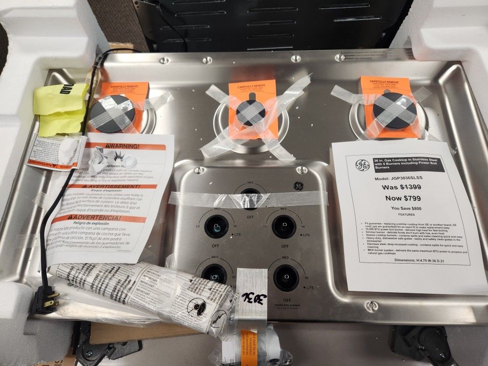 36 in. Gas Cooktop in Stainless Stee with 5 Burners including Power Boil Burners