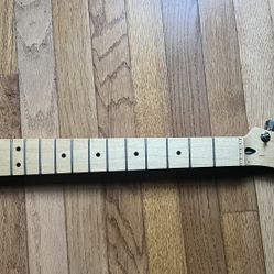 Fender Telecaster Neck Maple 9.5 Radius with hardware