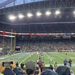 Seahawks @ Home, Aisle Seats, 8 Rows From Field!