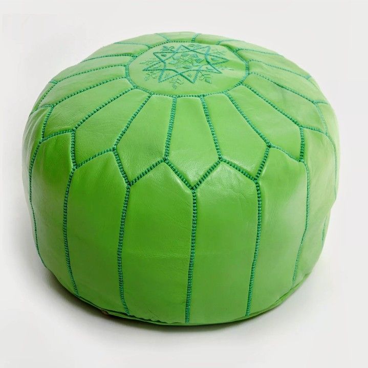 Beautiful Moroccan Pouf Ottoman Footrest Leather Hand made Different Colors And Patterns Are Available