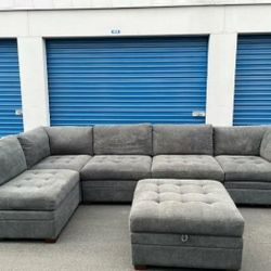 Sectional Couch 