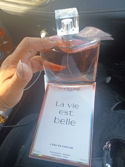 Women's perfume