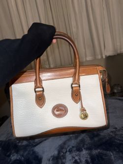 Vintage Dooney & Bourke Bag In Ivory