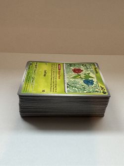 NO DOUBLES / NO ENERGIES / POKEMON LOT (100)