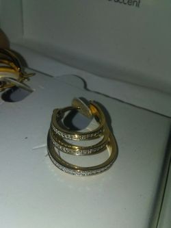18 k over earring