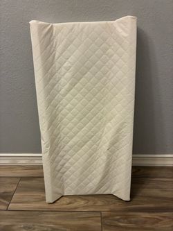 Contoured Baby Changing Pad 32x16