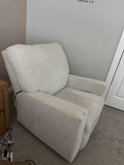 Recliner-