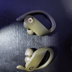 Powerbeats Pro 