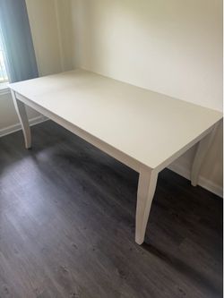 Kitchen table