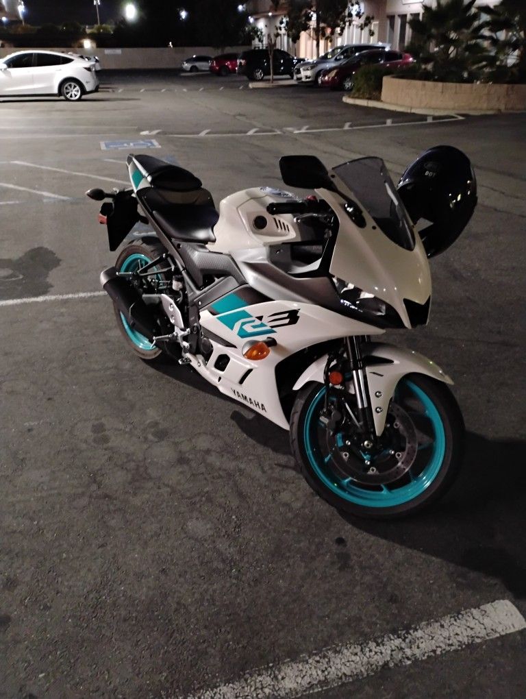2023 Yamaha R-3