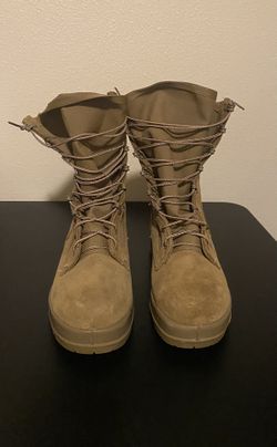 Size 8 - Boots