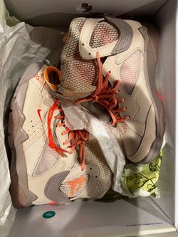 Nike Air Jordan 6 Sneakers (size 8.5)