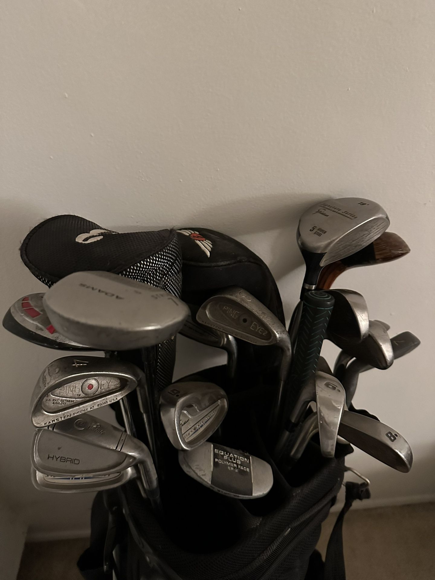 Golden Bear Golf Club Set And Bag With Extras