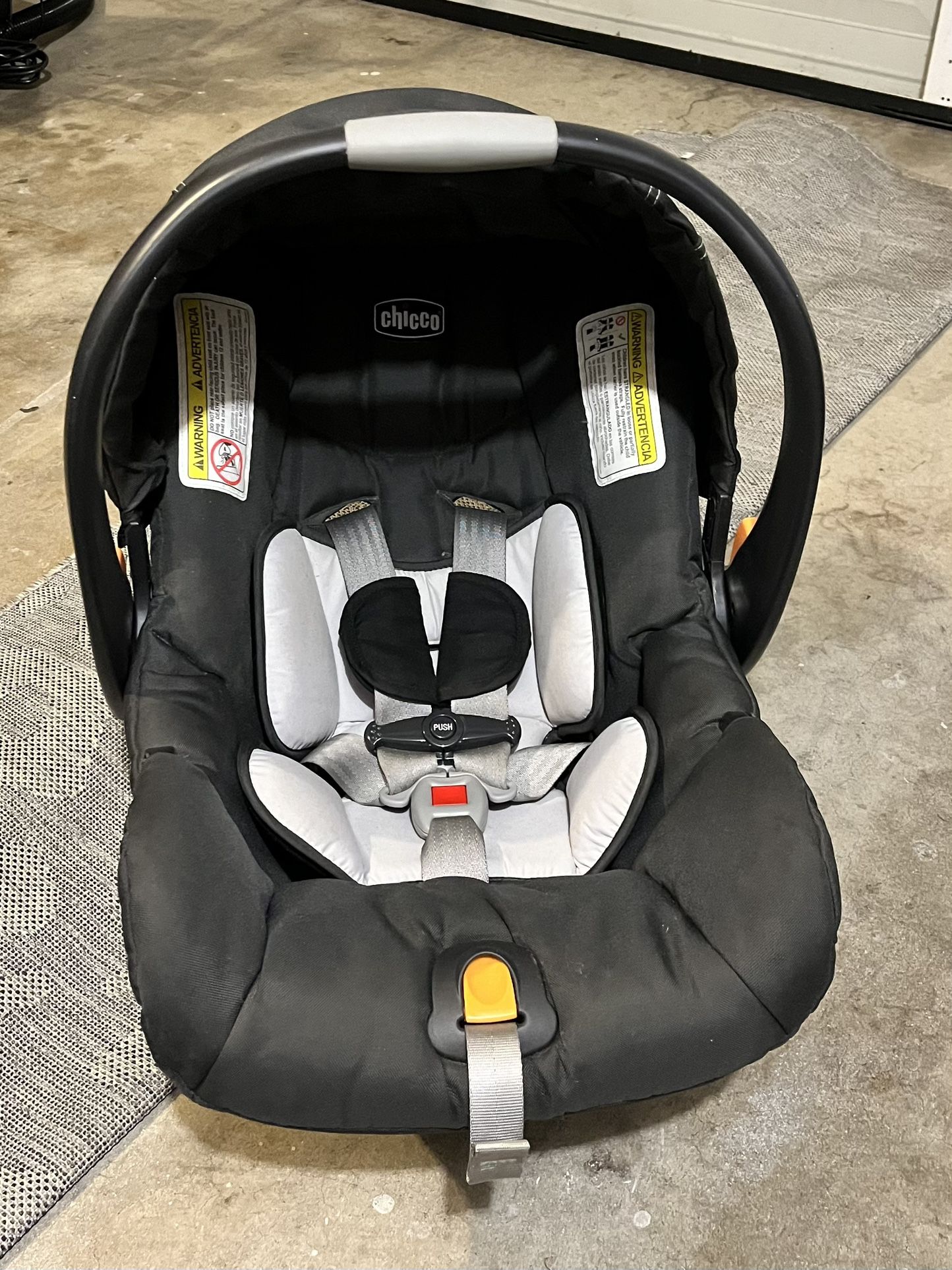Chicco KeyFit Infant Car Seat & Base