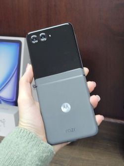 Motorola - razr+ 6.9" 2024 