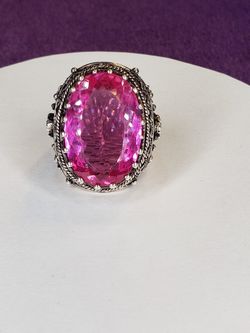 60 crt ruby and 925 silver