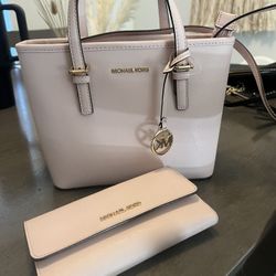 MICHAEL KORS