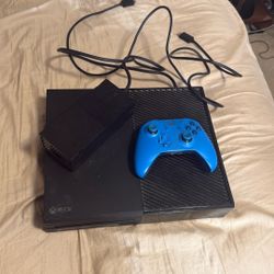 Xbox One w/ Controller And HDMI Cord