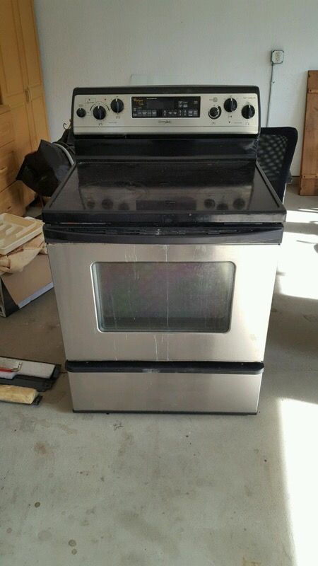 Whirlpool Gold Super Capacity Electric Range 465