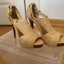 Signature Report Straw Shoes